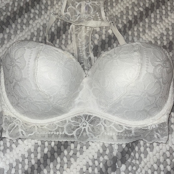 PINK Victoria's Secret Floral Lace Push Up Bra White. Medium D-DD - Picture 1 of 4